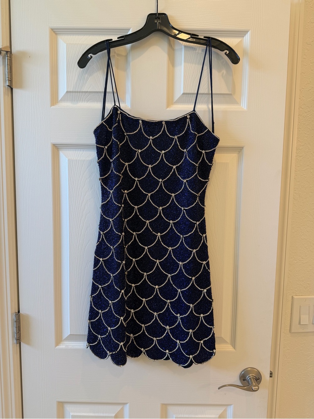 Alice + Olivia Navy Scallop Beaded Spaghetti-Strap Mini Dress - Picture 5 of 9